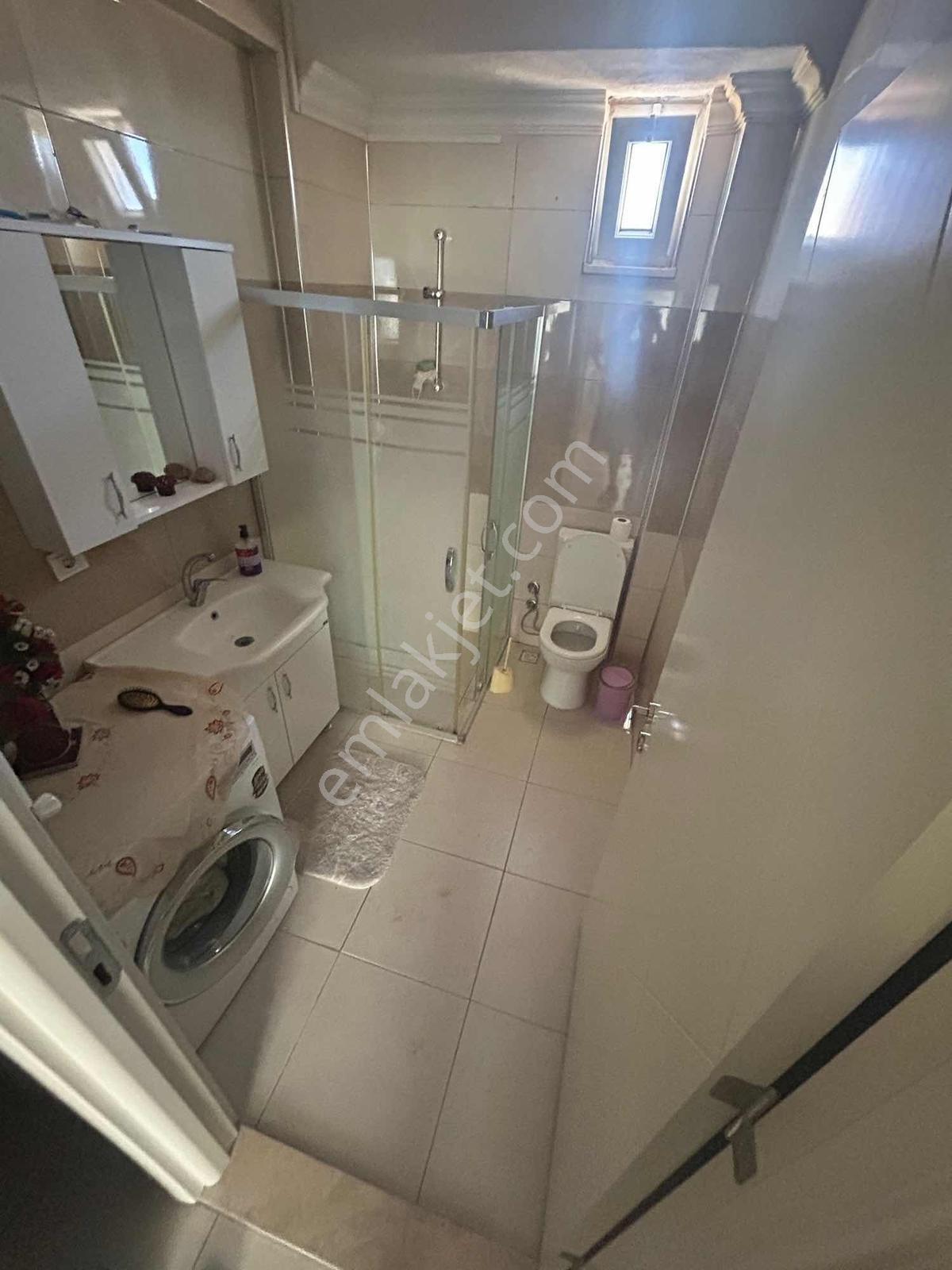 Gömeç Kemalpaşada Kombili Doğalgazlı İskanlı Arakat 1+1 Daire — fotoğraf 15