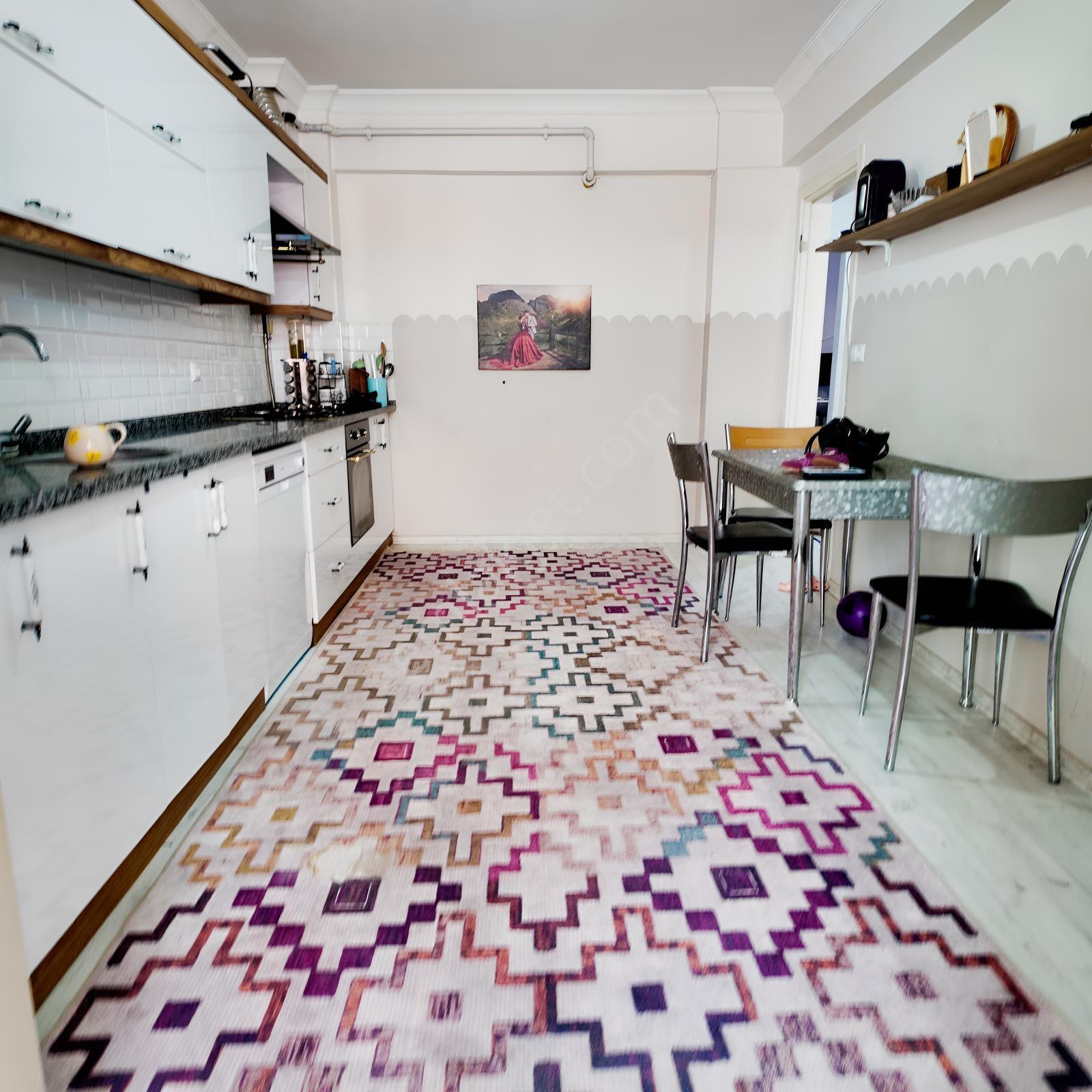 Reşatbey Yeni Açılan Ring Yoluna Yakın 130 M2 Arakat 3+1 Daire — fotoğraf 11