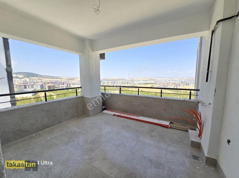 Beykent 1. Etap Sıfır Orman Manzaralı Uzayçatı Pazaryeri Civarı — fotoğraf 2