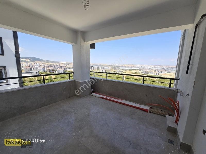 Beykent 1. Etap Sıfır Orman Manzaralı Uzayçatı Pazaryeri Civarı — fotoğraf 4