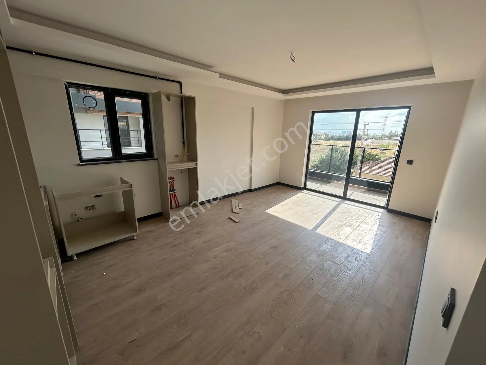 Taner'Den İncek Taşpınar Mah'De 2+1 Orta Kat Yeni Sıfır Ön Cephe — fotoğraf 11