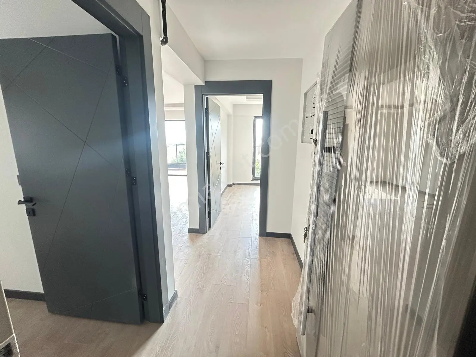 Taner'Den İncek Taşpınar Mah'De 2+1 Orta Kat Yeni Sıfır Ön Cephe — fotoğraf 19