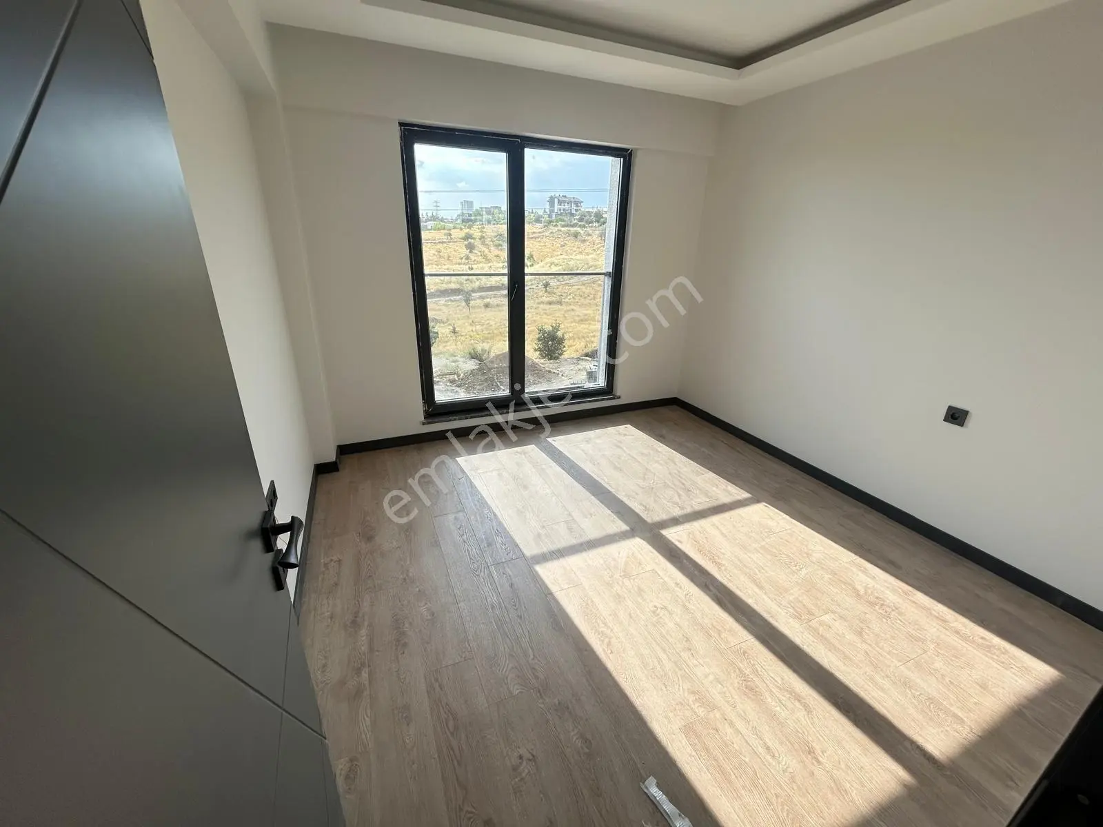 Taner'Den İncek Taşpınar Mah'De 2+1 Orta Kat Yeni Sıfır Ön Cephe — fotoğraf 27