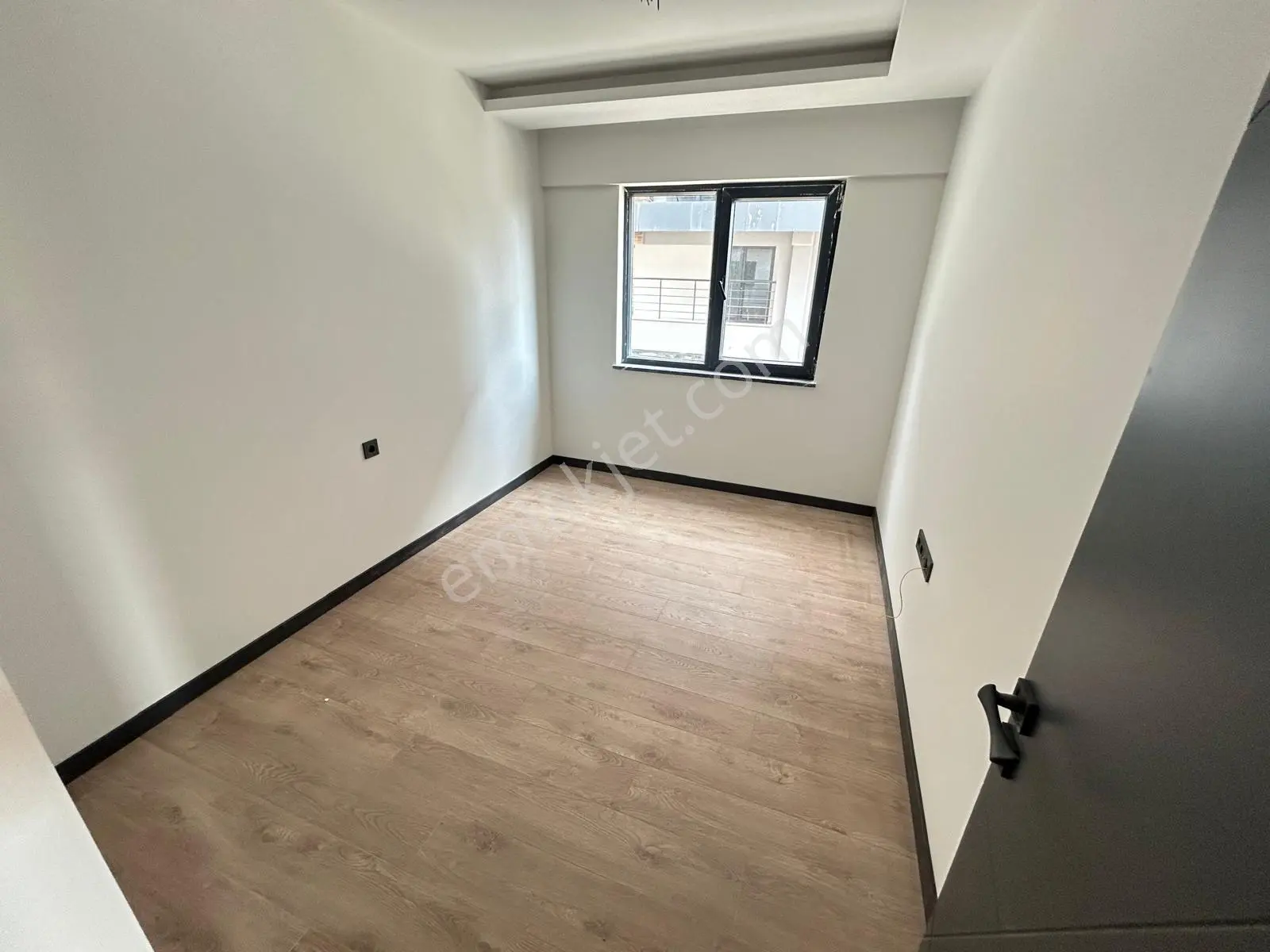 Taner'Den İncek Taşpınar Mah'De 2+1 Orta Kat Yeni Sıfır Ön Cephe — fotoğraf 29