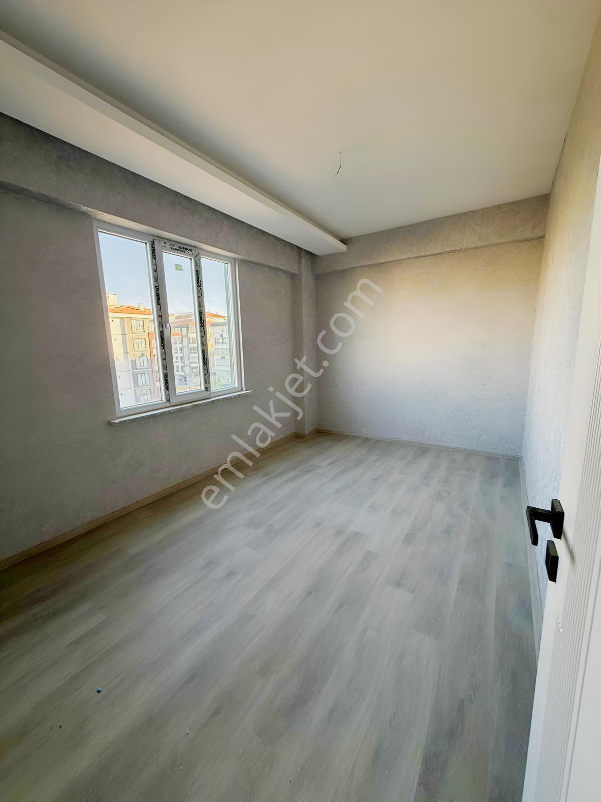 Cengizler'den Erenler'de Satılık 2+1 Arakat Daire — fotoğraf 20