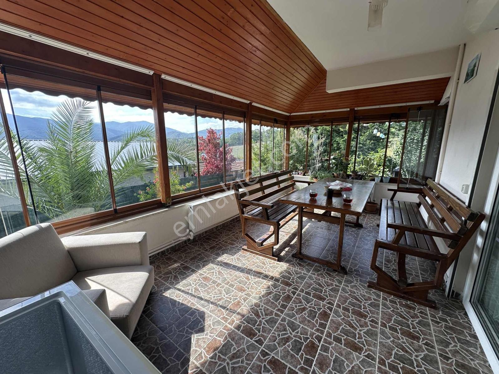 Termal Yenimahallede Doğa İçinde Satılık Eşyalı Villa — fotoğraf 13