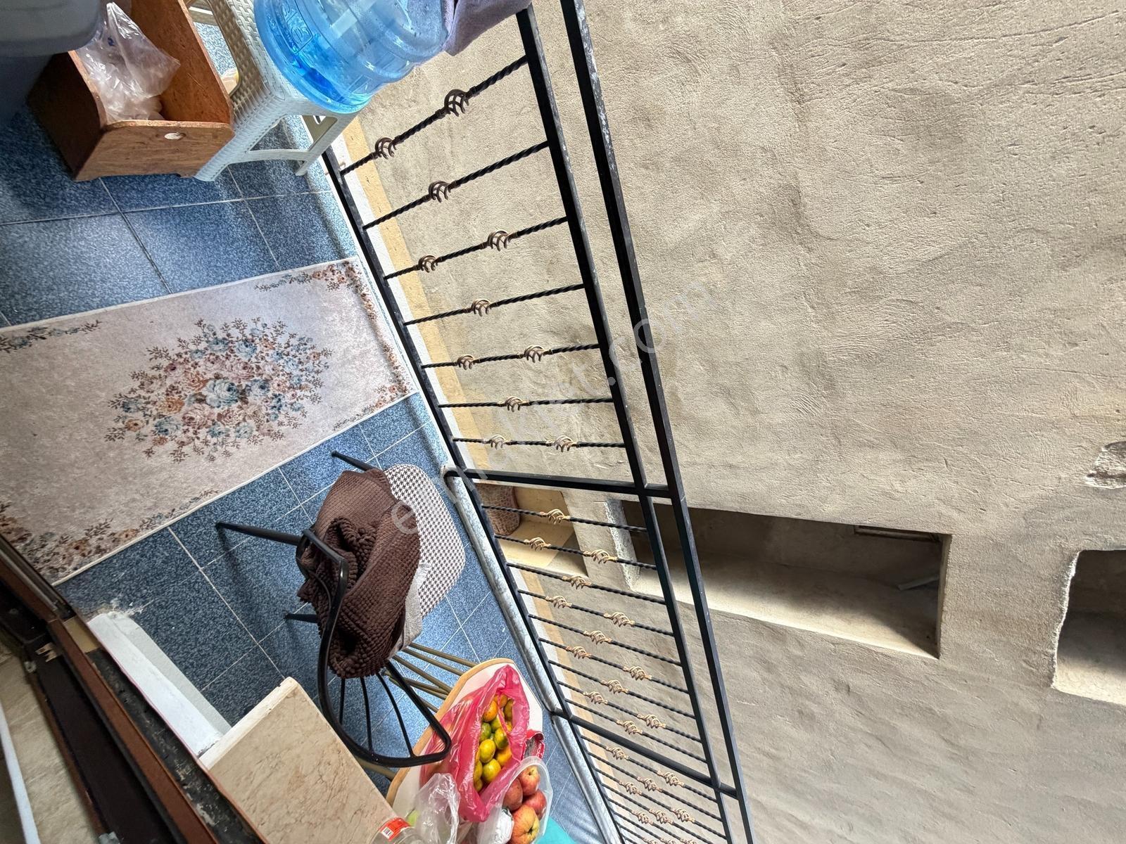 Rota'dan Çiftlik Caddesi Üzerinde Satılık Arakat 3+1 Daire! — fotoğraf 9