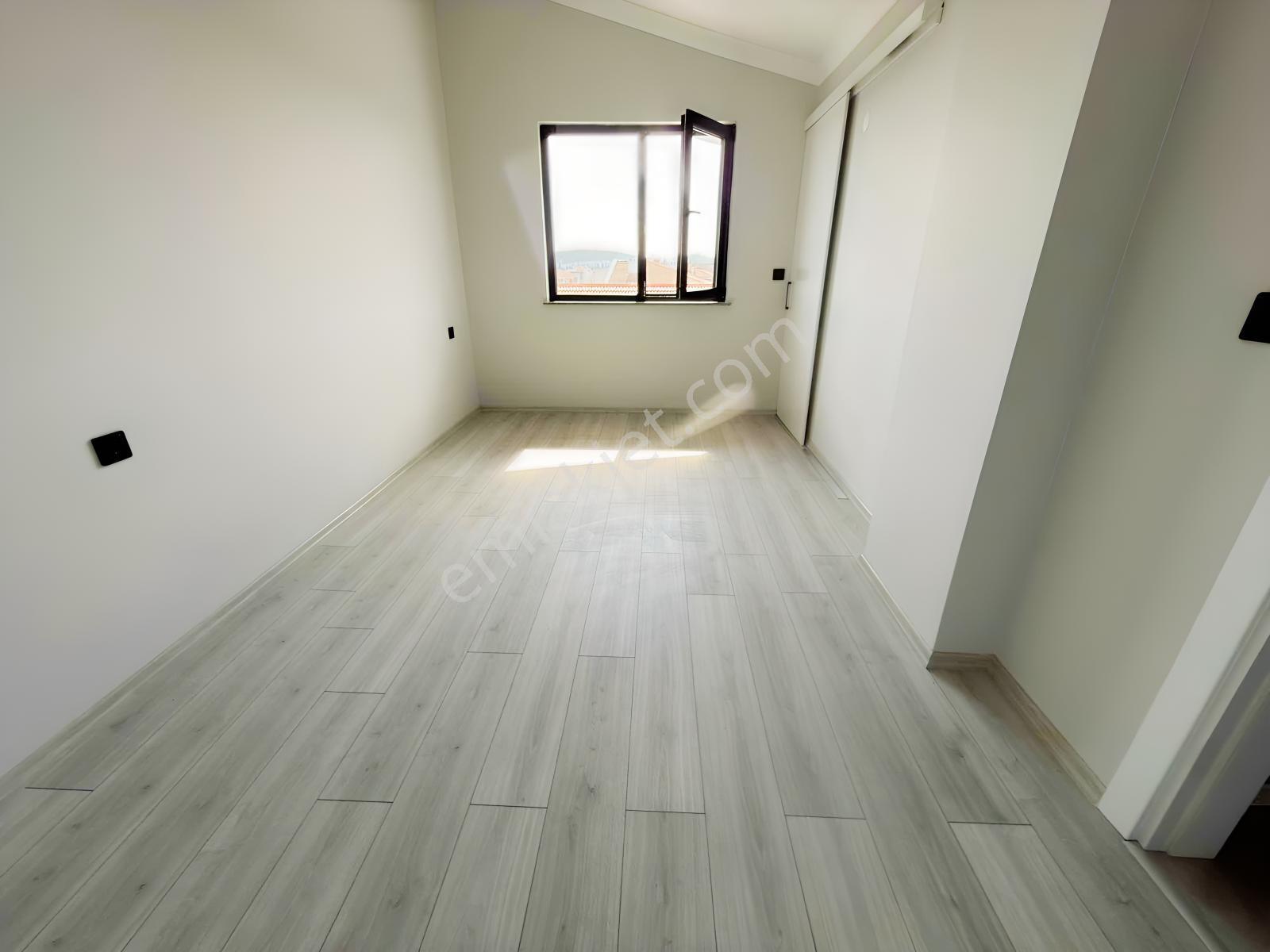 Nova Grup'tan Fahri Kiraz Lisesi Yakını Satılık 2+1 Dublex Daire — fotoğraf 24