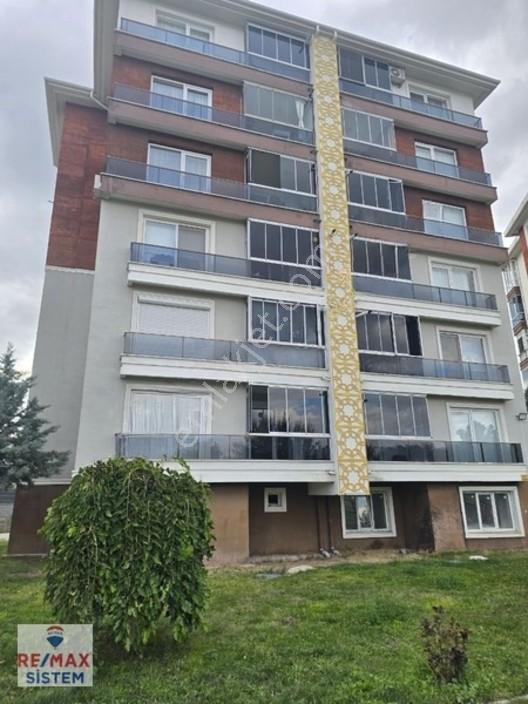 *yenice Mah. Site İçerisinde Satılık 3+1 Daire* — fotoğraf 2