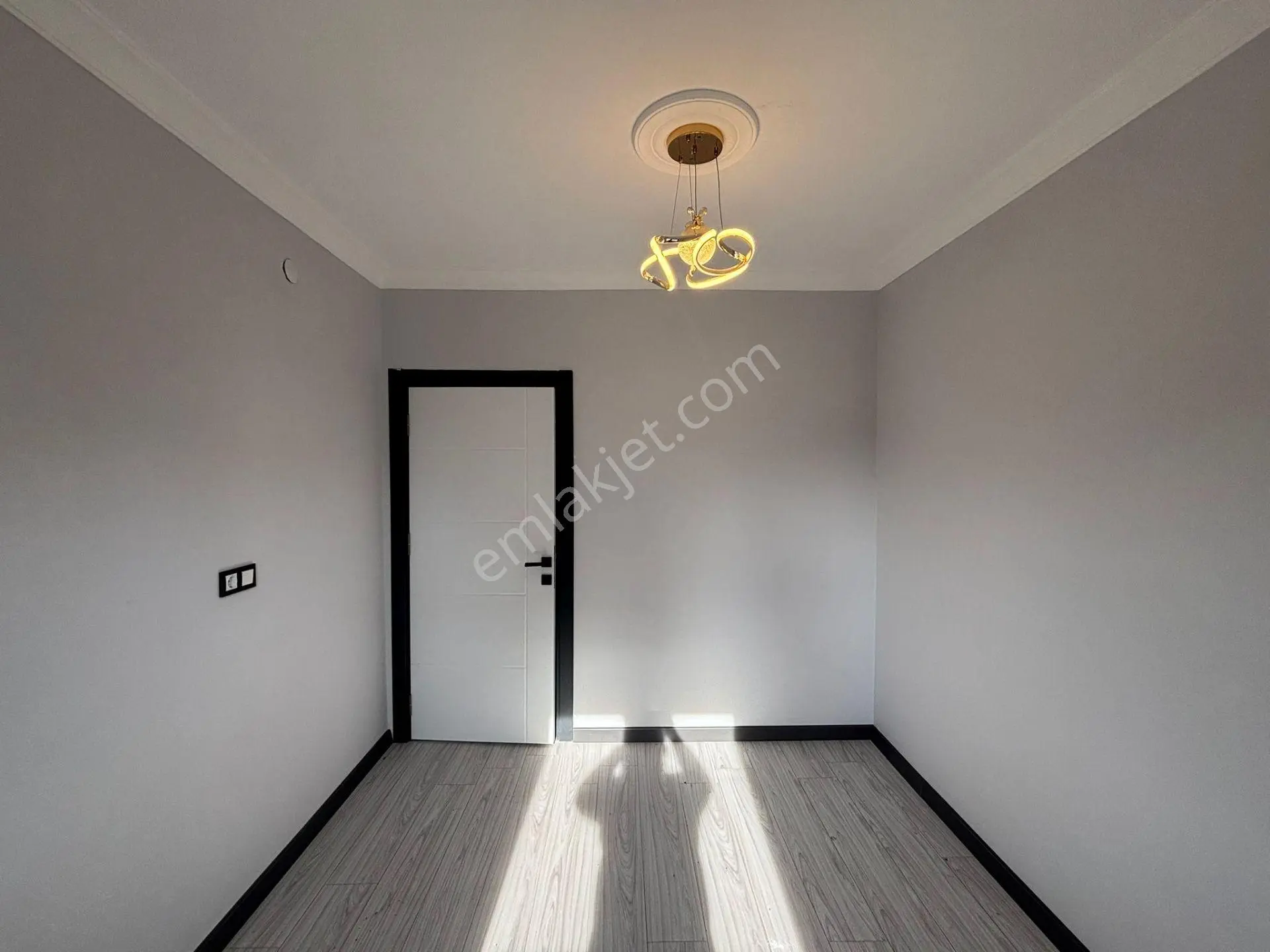 **eryıldız İnşaat'tan**acill Yerden Isıtmalı Ultra Lüks 2+0 Yüksek Giriş — fotoğraf 12
