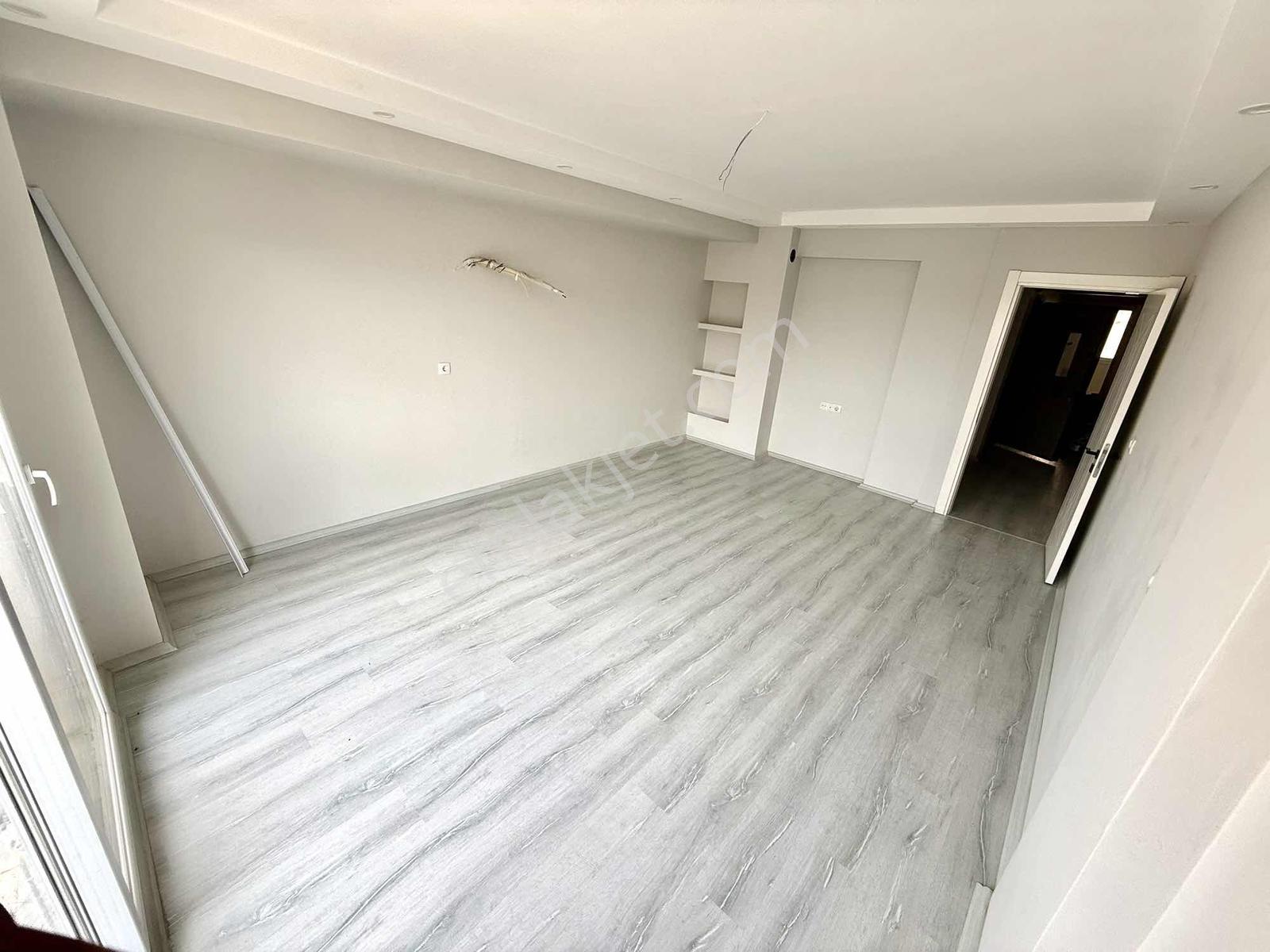 Acartürk Real Estate | Şirinevler 3+1 Dubleks Teraslı Daire — fotoğraf 10