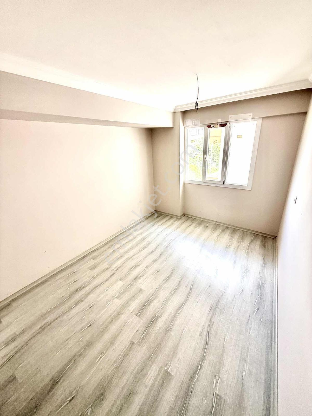 Acartürk Real Estate | Şirinevler 3+1 Dubleks Teraslı Daire — fotoğraf 12