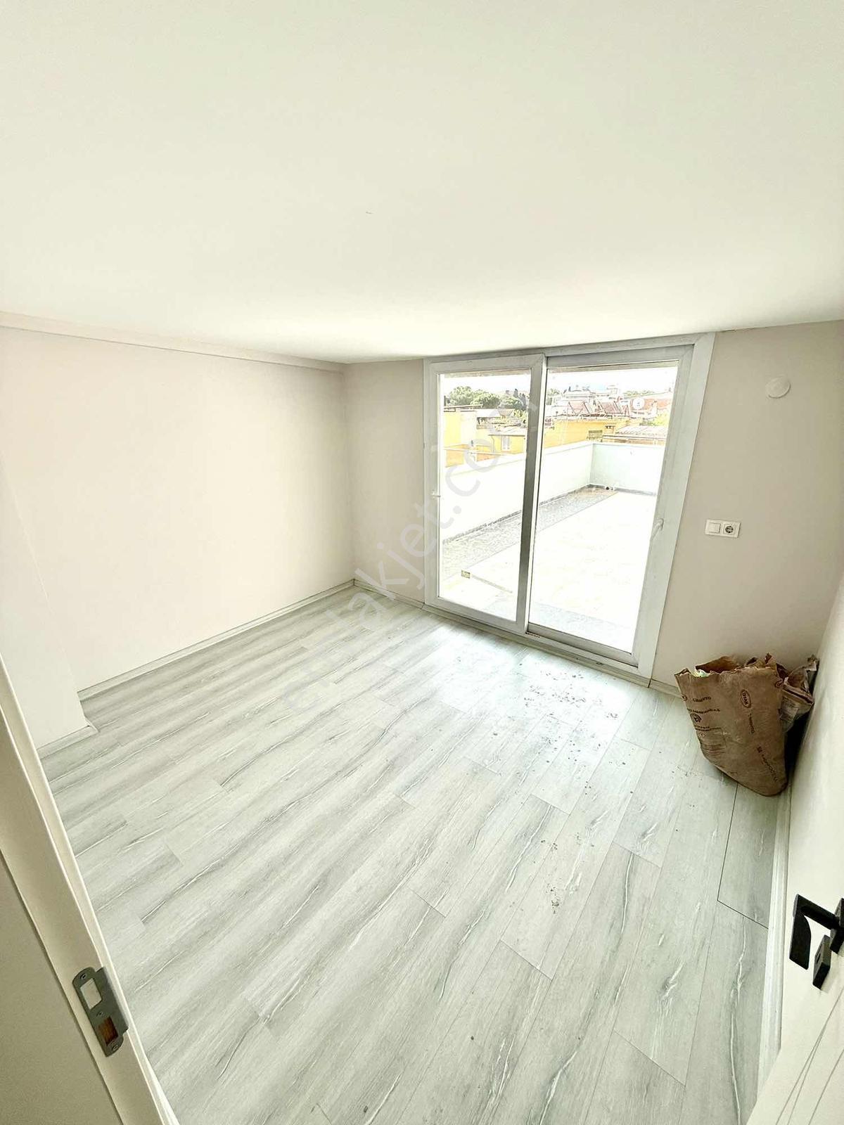 Acartürk Real Estate | Şirinevler 3+1 Dubleks Teraslı Daire — fotoğraf 20