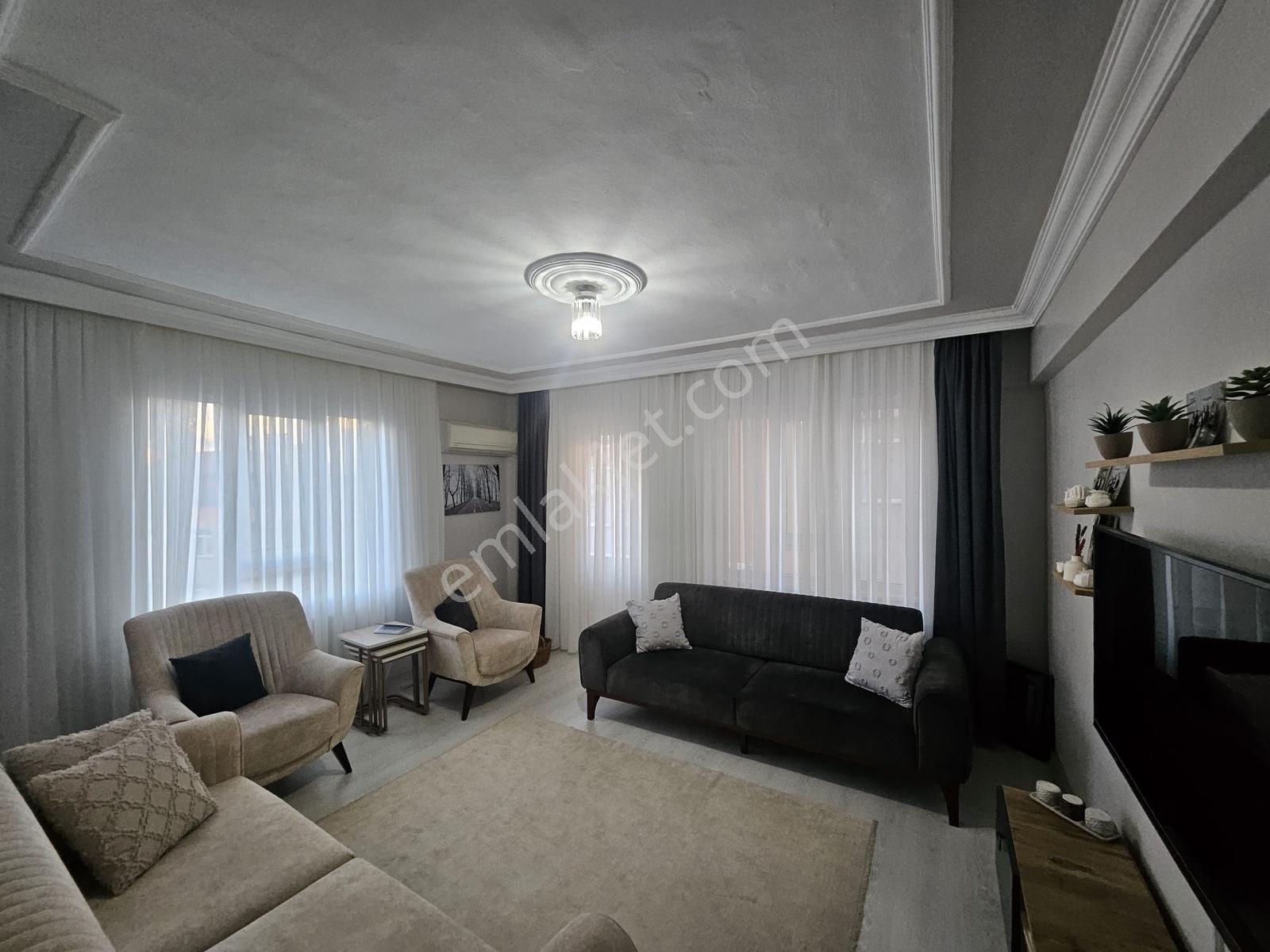 Kağıthane Harmantepe Mh 2+1 Kapalı Mutfak Balkonlu Satılık Daire — fotoğraf 3