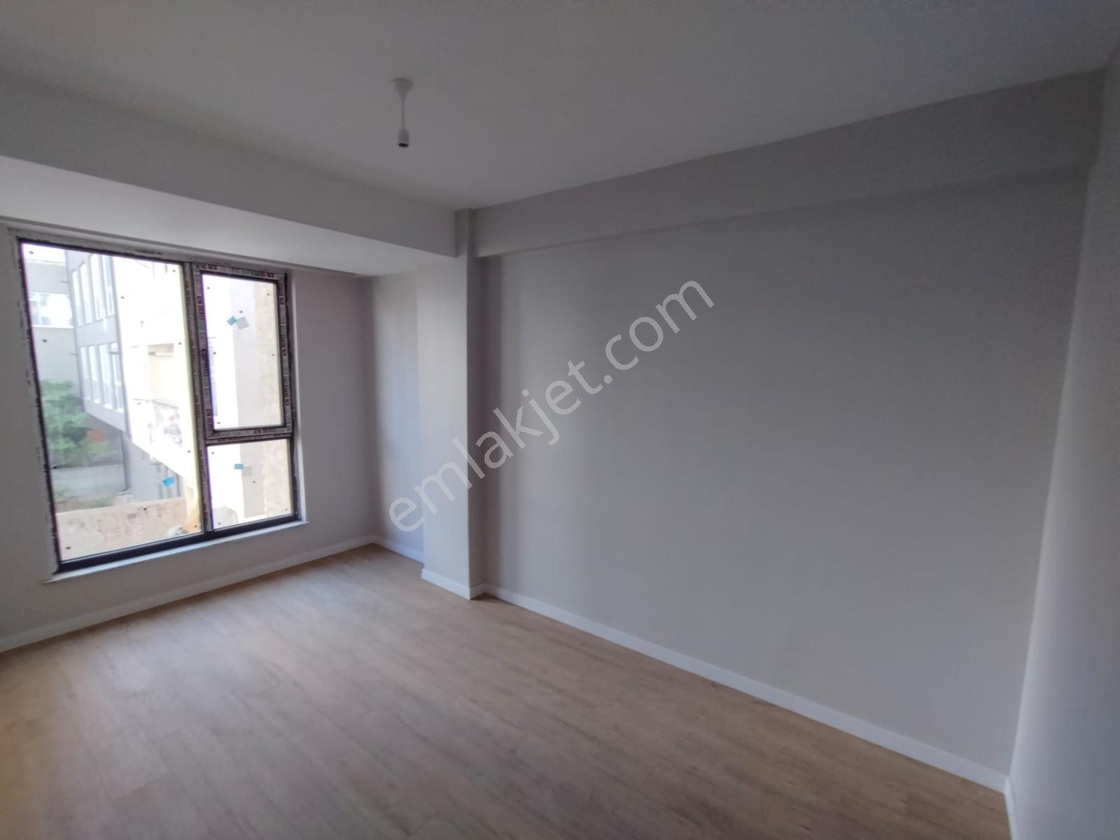 Durmaz Gayrimenkulden Zincirlikuyu'da 2+1 Daire — fotoğraf 5