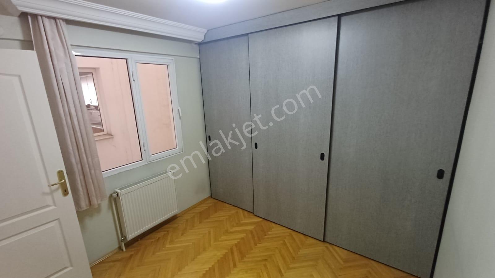 İnönü Caddesi Poligon Metro Yakını Otoparklı Satılık Daire 4+1 — fotoğraf 12
