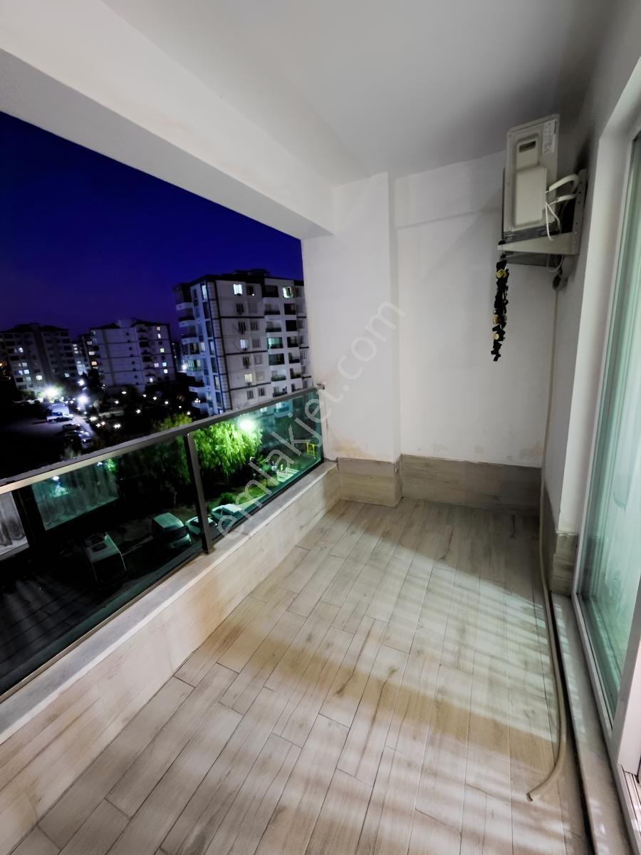 Aram Tigran Caddesinde İki Daire Üzeri Satılık Lüks 3+1 — fotoğraf 21