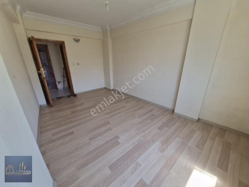 Uzman Emlak'tan İsmetpaşa'da Satılık 2+1 Daire — fotoğraf 18