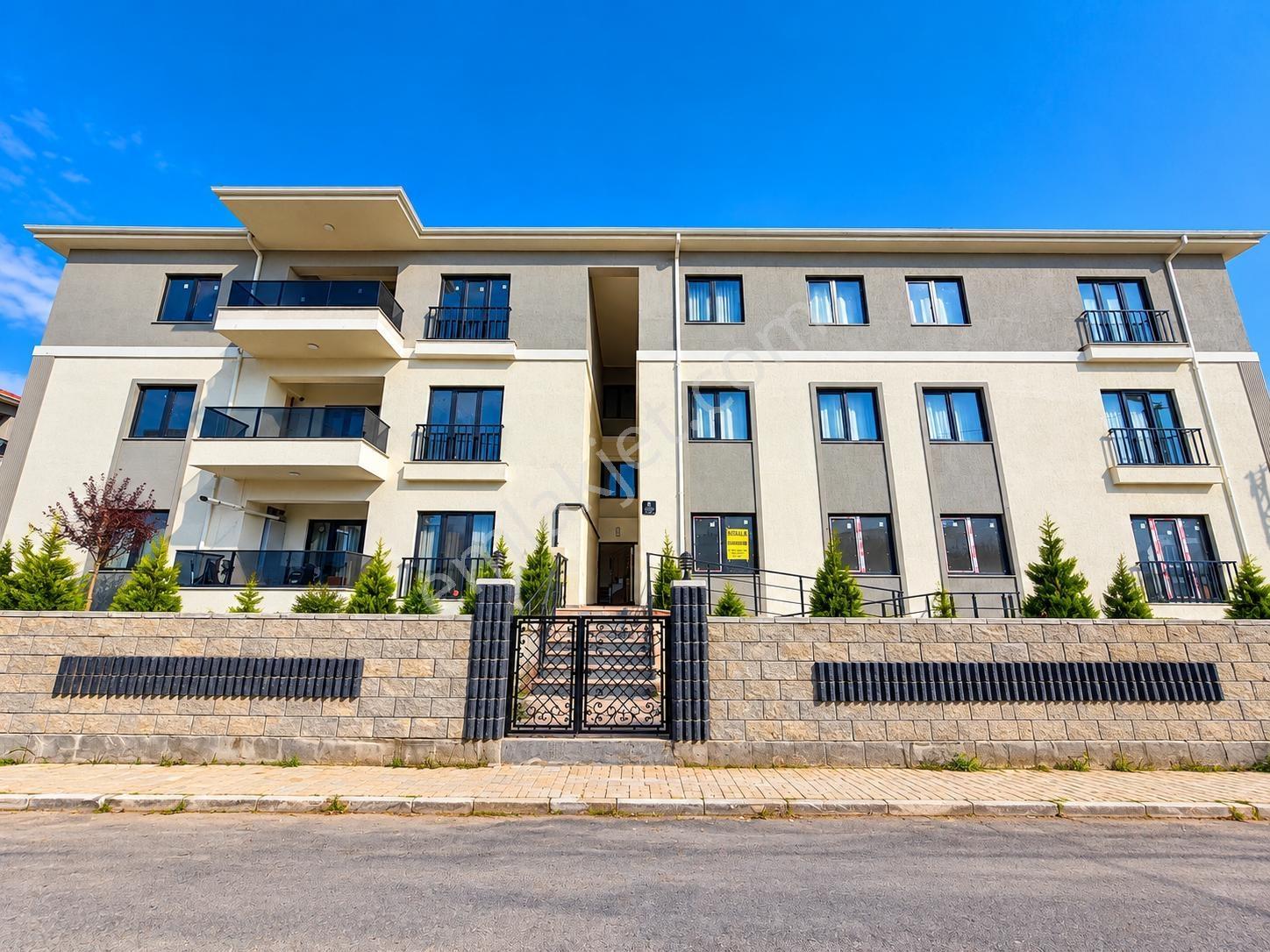 Güneşler Merkezde Oturuma Hazır Sıfır 3+1 Satılık Daire