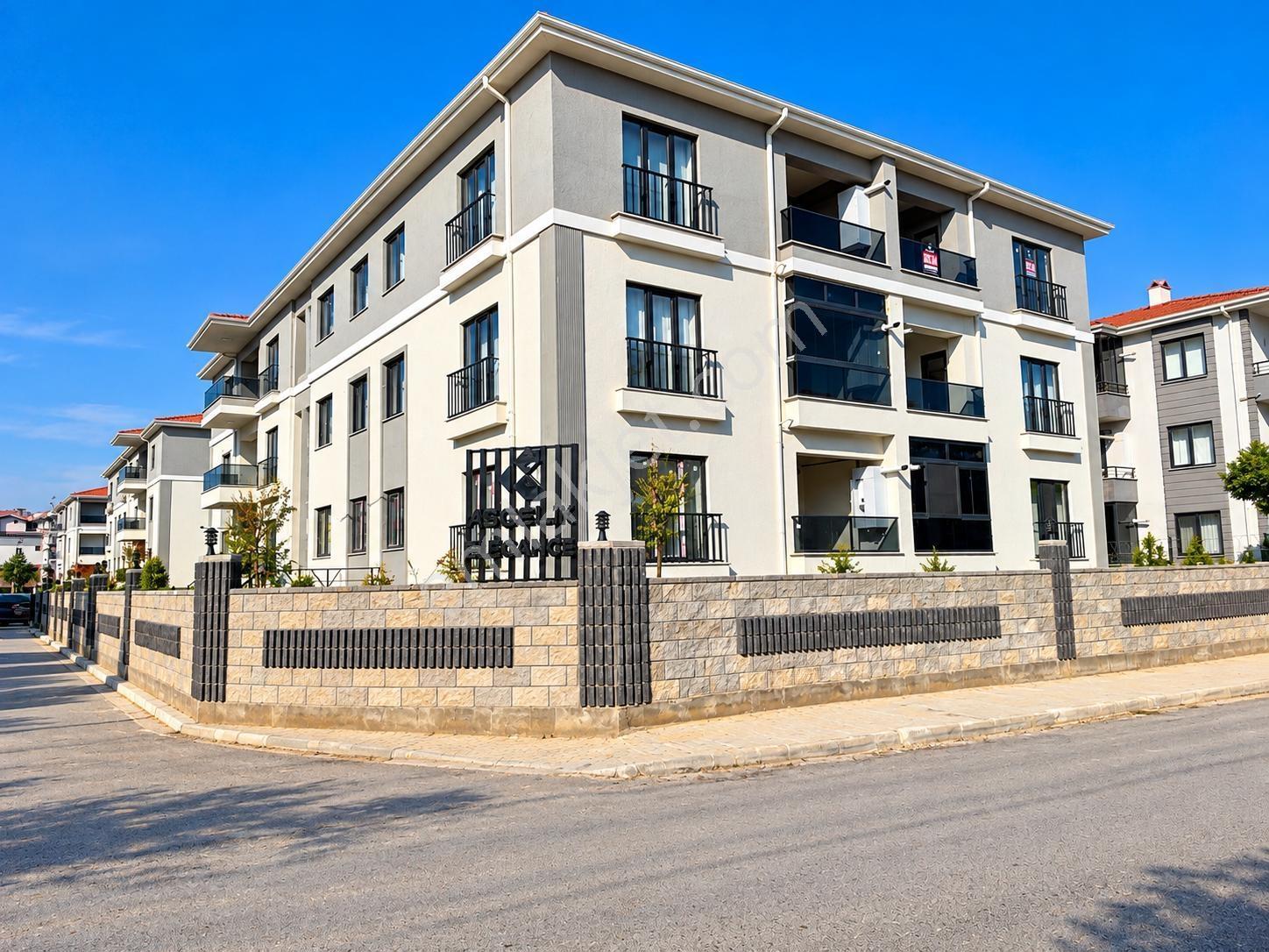Güneşler Merkezde Oturuma Hazır Sıfır 3+1 Satılık Daire — fotoğraf 3