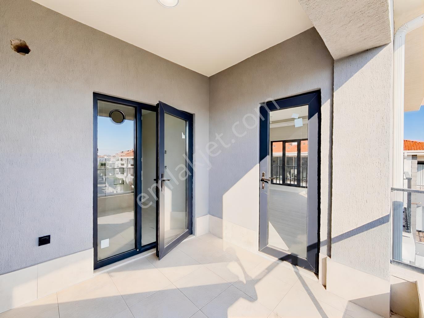 Güneşler Merkezde Oturuma Hazır Sıfır 3+1 Satılık Daire — fotoğraf 4
