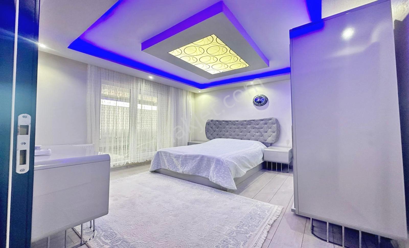 Atapark'ta Manzaralı Full Yapılı Cadde Yakını Teras Balkonlu 4+1 — fotoğraf 20