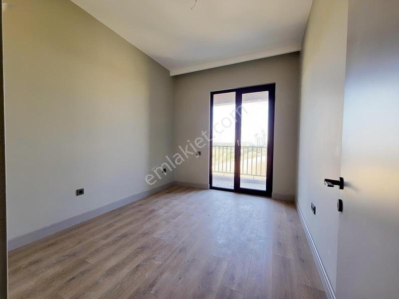 Sinpaş Boulevard E1 Blokta Satılık 3+1 Rezidans — fotoğraf 10
