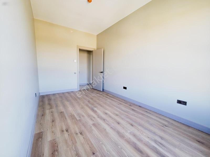 Sinpaş Boulevard E1 Blokta Satılık 3+1 Rezidans — fotoğraf 13