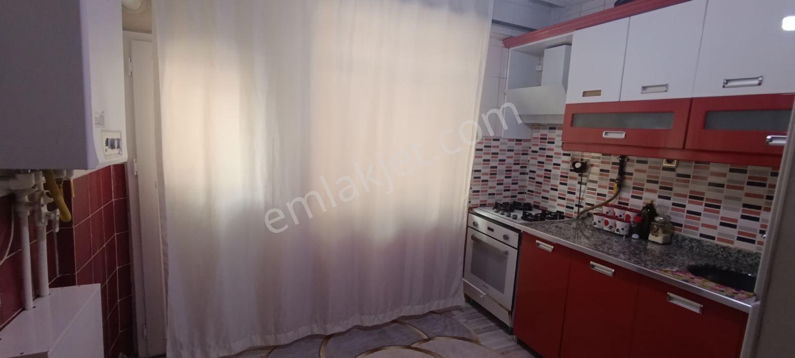 Ebrar Emlak'tan 3+1 Doğalgazlı Satılık Temiz Daire — fotoğraf 6