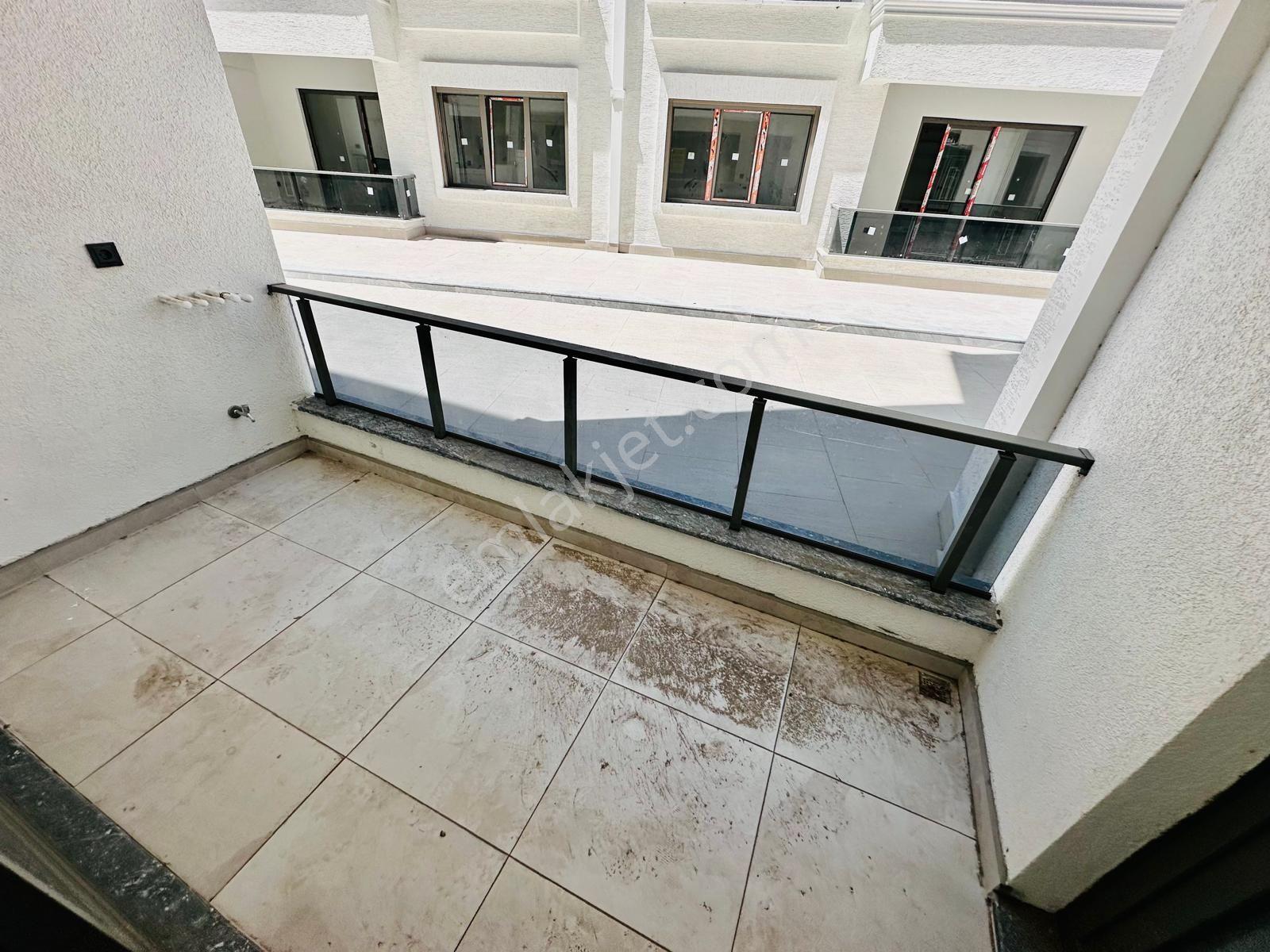 ⫸tek Yetkili Akçay Best Emlaktan⫷ Akçay'da Havuzlu Otoparklı Lüx Modern Tasarımlı 1+1 Geniş Daire — fotoğraf 13