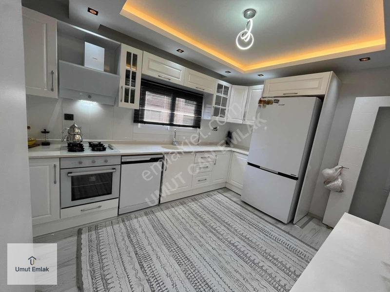 Sarıçam Belediyesinin Yanında Emsallerinden Geniş 3+1 K. Mutfak — fotoğraf 2