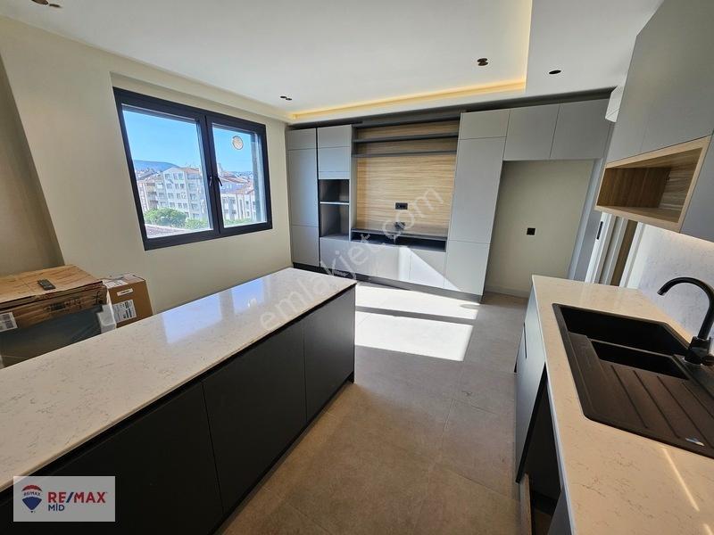 Remax Mid 'den Bandırma Cad. Üzerinde Satılık 6+1 Dubleks Daire — fotoğraf 10