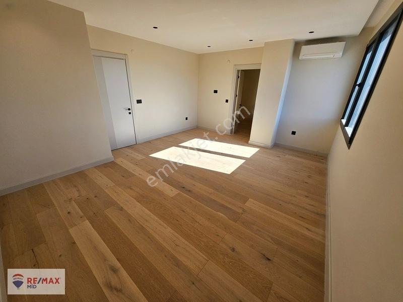 Remax Mid 'den Bandırma Cad. Üzerinde Satılık 6+1 Dubleks Daire — fotoğraf 12