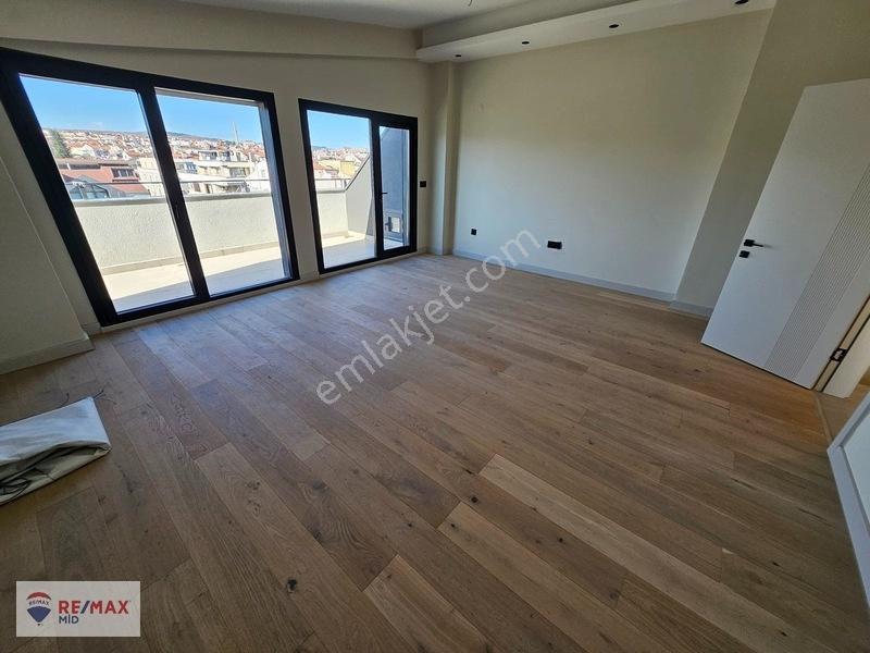 Remax Mid 'den Bandırma Cad. Üzerinde Satılık 6+1 Dubleks Daire — fotoğraf 19