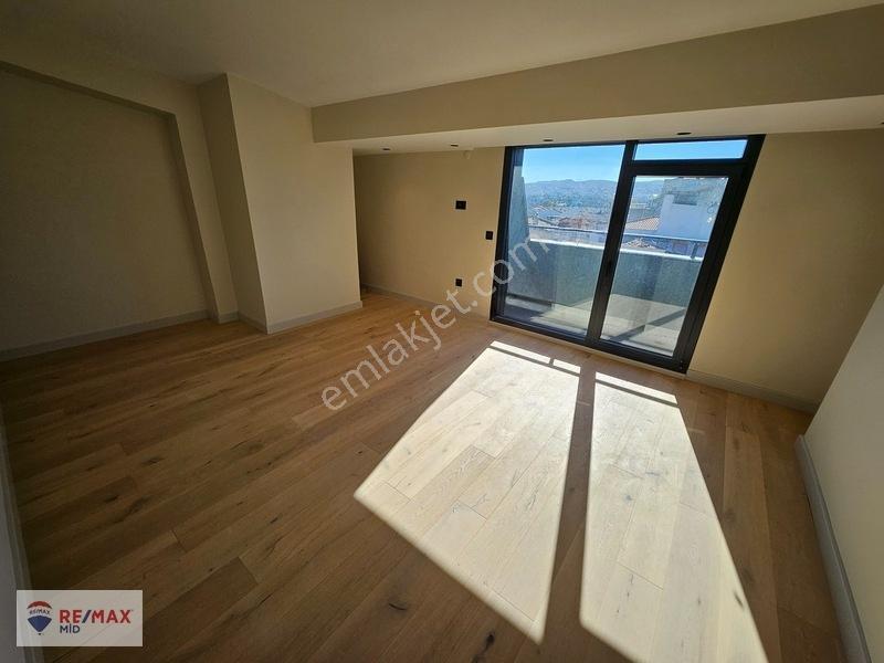 Remax Mid 'den Bandırma Cad. Üzerinde Satılık 6+1 Dubleks Daire — fotoğraf 23