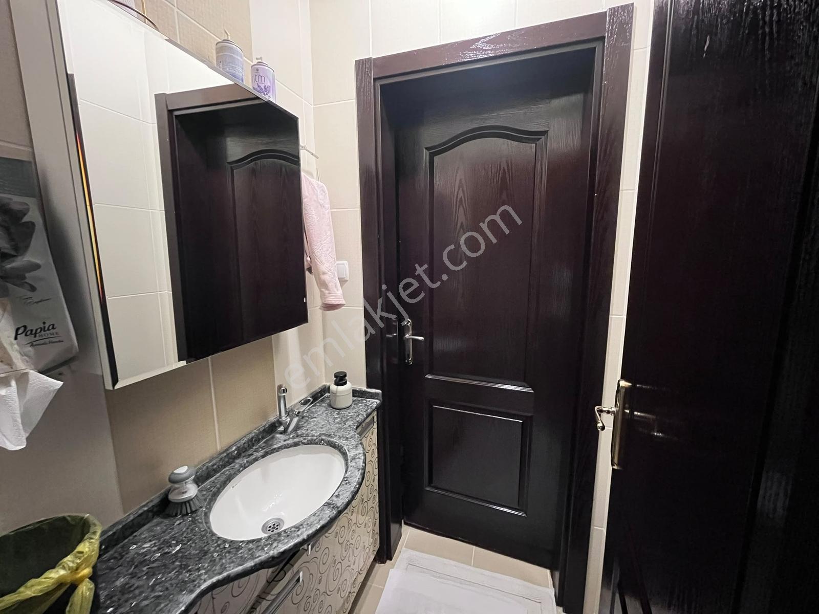 Yazır Mahallesinde Şafak Caddesine Cehpe 3+1 Geniş Bakımlı Daire — fotoğraf 26