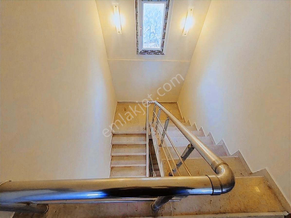 Kemalpaşa Aşağı Kızılca' Da Satılık 4+2 Trıpleks Villa — fotoğraf 20