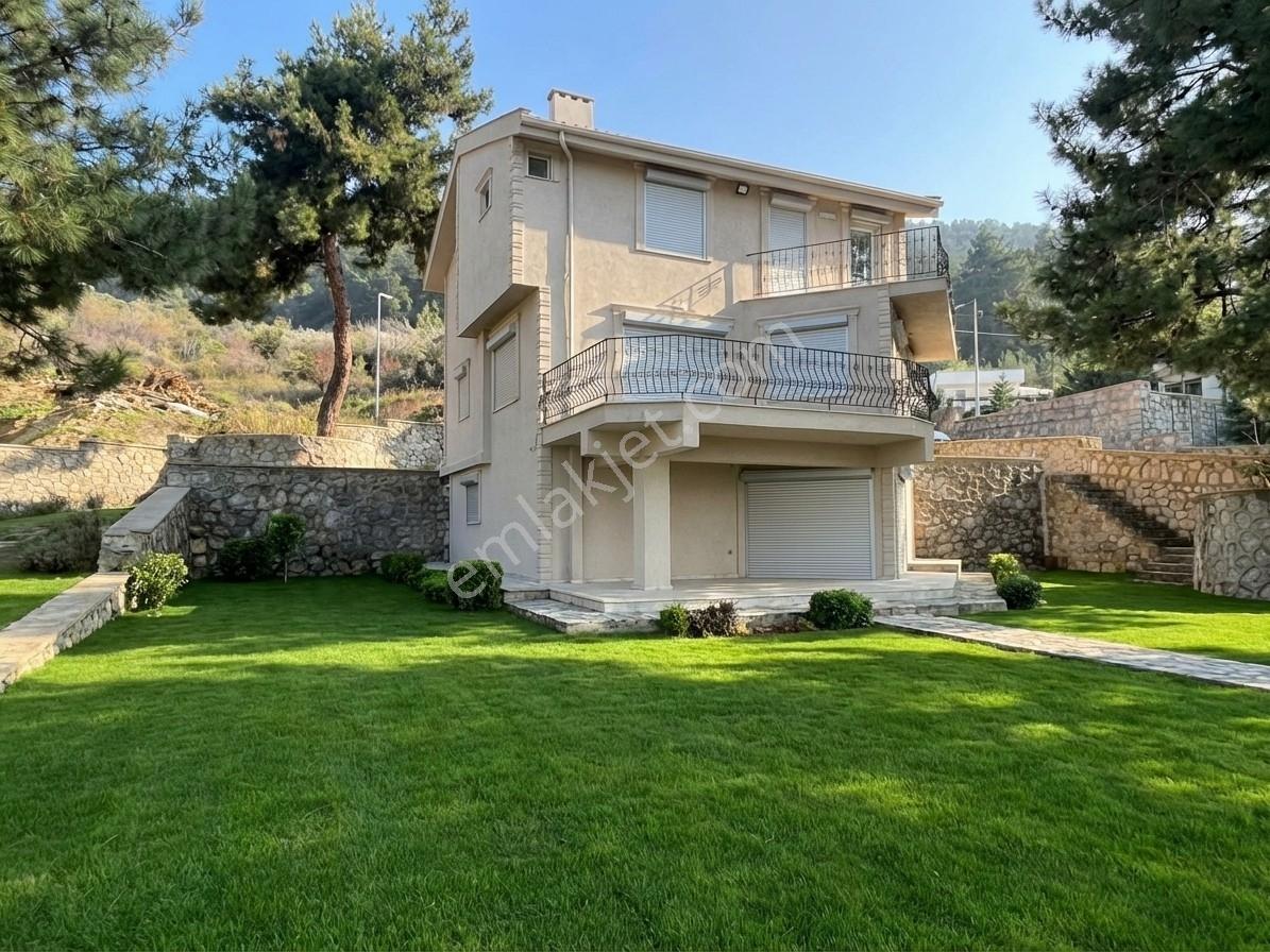 Kemalpaşa Aşağı Kızılca' Da Satılık 4+2 Trıpleks Villa — fotoğraf 21