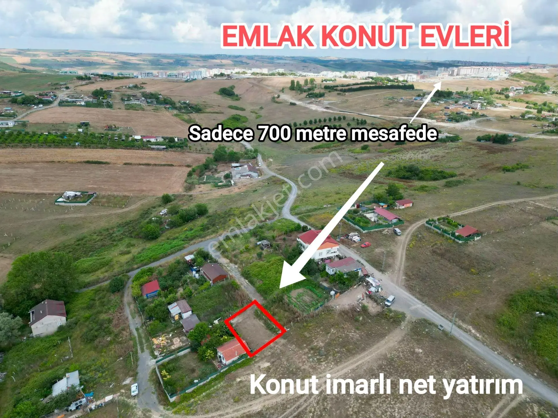Emlak Konut Evlerine Komşu 248M2 Arazi