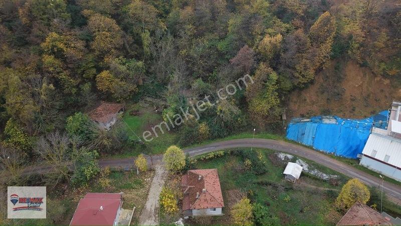 Remax Şehir Altınova Örencik'de Köy İçi İmarlı Fırsat Tarla — fotoğraf 17