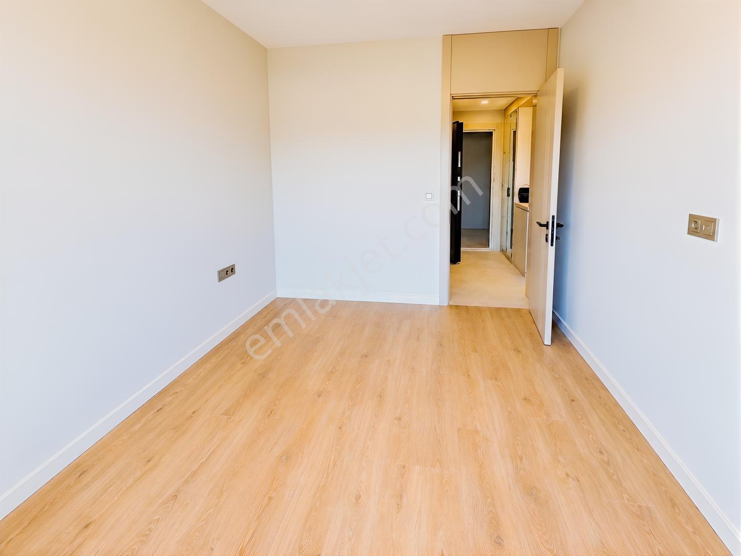 Bu Fiyata Yok / Lüks Sitede 1+1 — fotoğraf 21