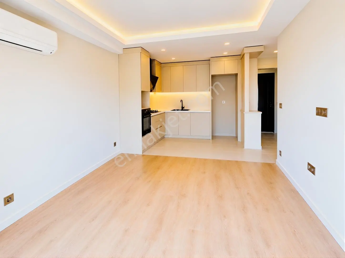 Bu Fiyata Yok / Lüks Sitede 1+1 — fotoğraf 27