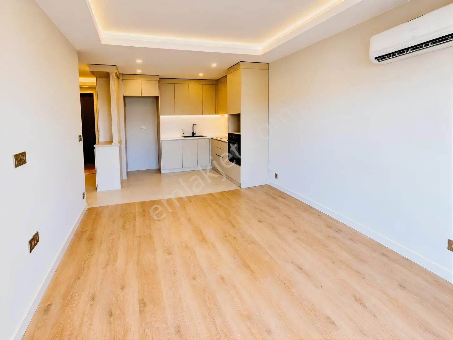 Bu Fiyata Yok / Lüks Sitede 1+1 — fotoğraf 30