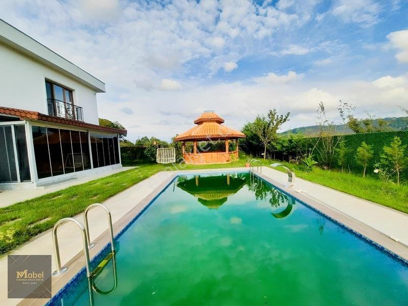 Mabel'den 1254 M2 İçerisinde Havuzlu,meyve Bahçeli,muhtşm Villa — fotoğraf 4
