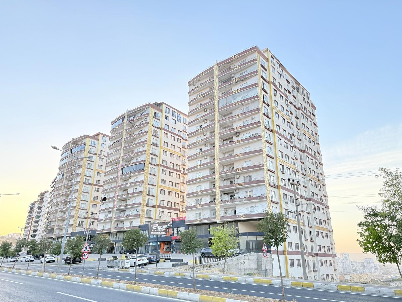 Mardin City De Satılık Ayrı Mutfaklı Lüks 1+1 Eşyalı Daire