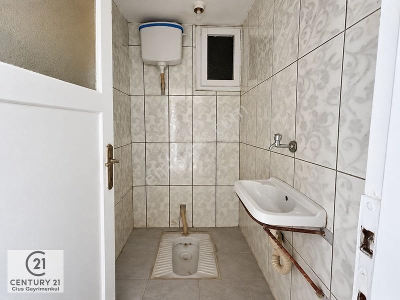 C21 Cius; Merkezi Konumda Ara Kat Geniş 3+1 Daire — fotoğraf 18