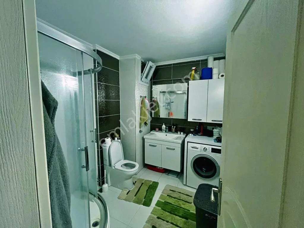 Yetkisi Uytundan Güzelyalıda Poligonmetro Dibi Sahile 400 Mt 3+1 — fotoğraf 23