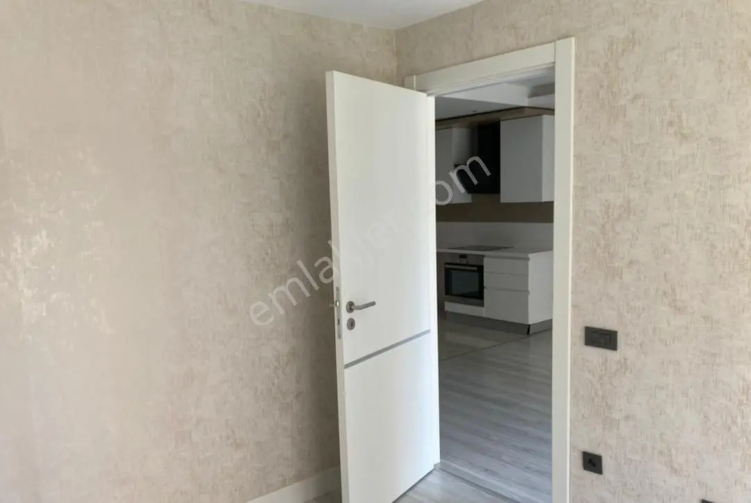 Beylikdüzü Adnan Kahveci Site İçinde Hazır Kiracılı Satılık Lüks Daire — fotoğraf 4