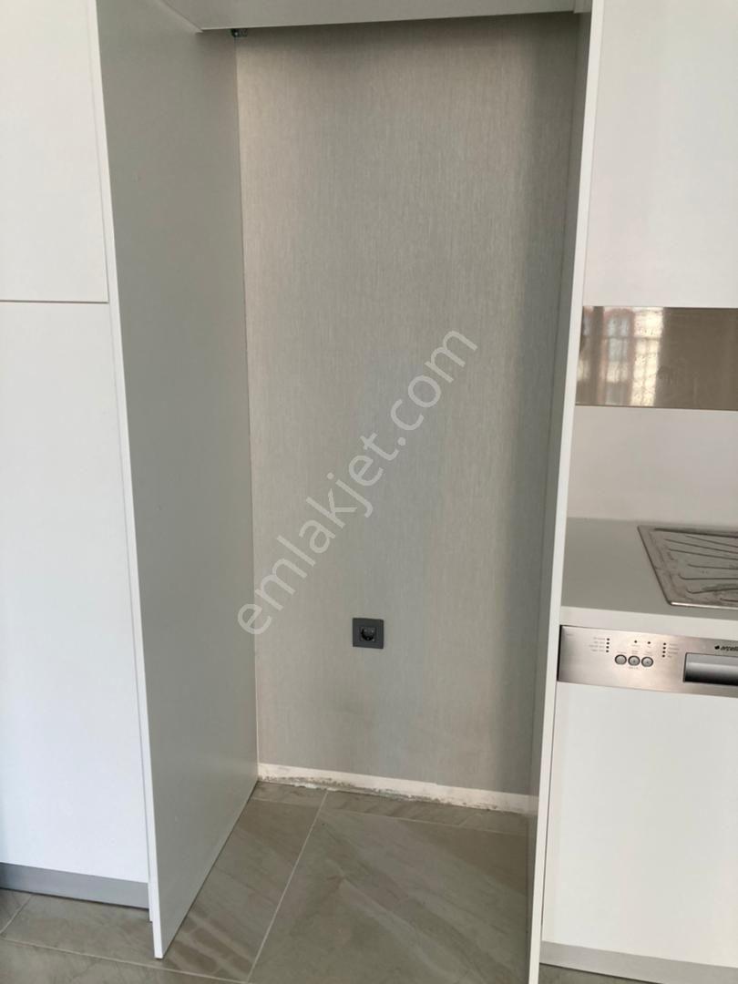 Beylikdüzü Adnan Kahveci Site İçinde Hazır Kiracılı Satılık Lüks Daire — fotoğraf 6