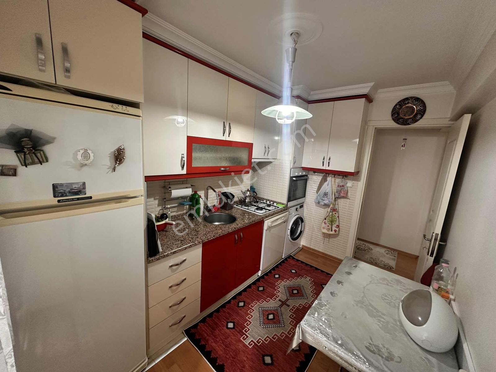 Bayraklı Manavkuyuda Asansörlü, Otoparklı 3+1 Ferah Daire — fotoğraf 19